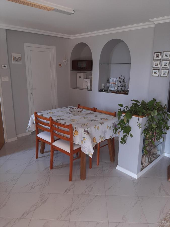 H-Elios Appartement Lovran Buitenkant foto